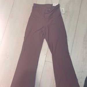 Active pants size medium from old navy